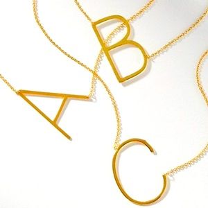 🍒3/$30 New Gold Block Monogram Necklace